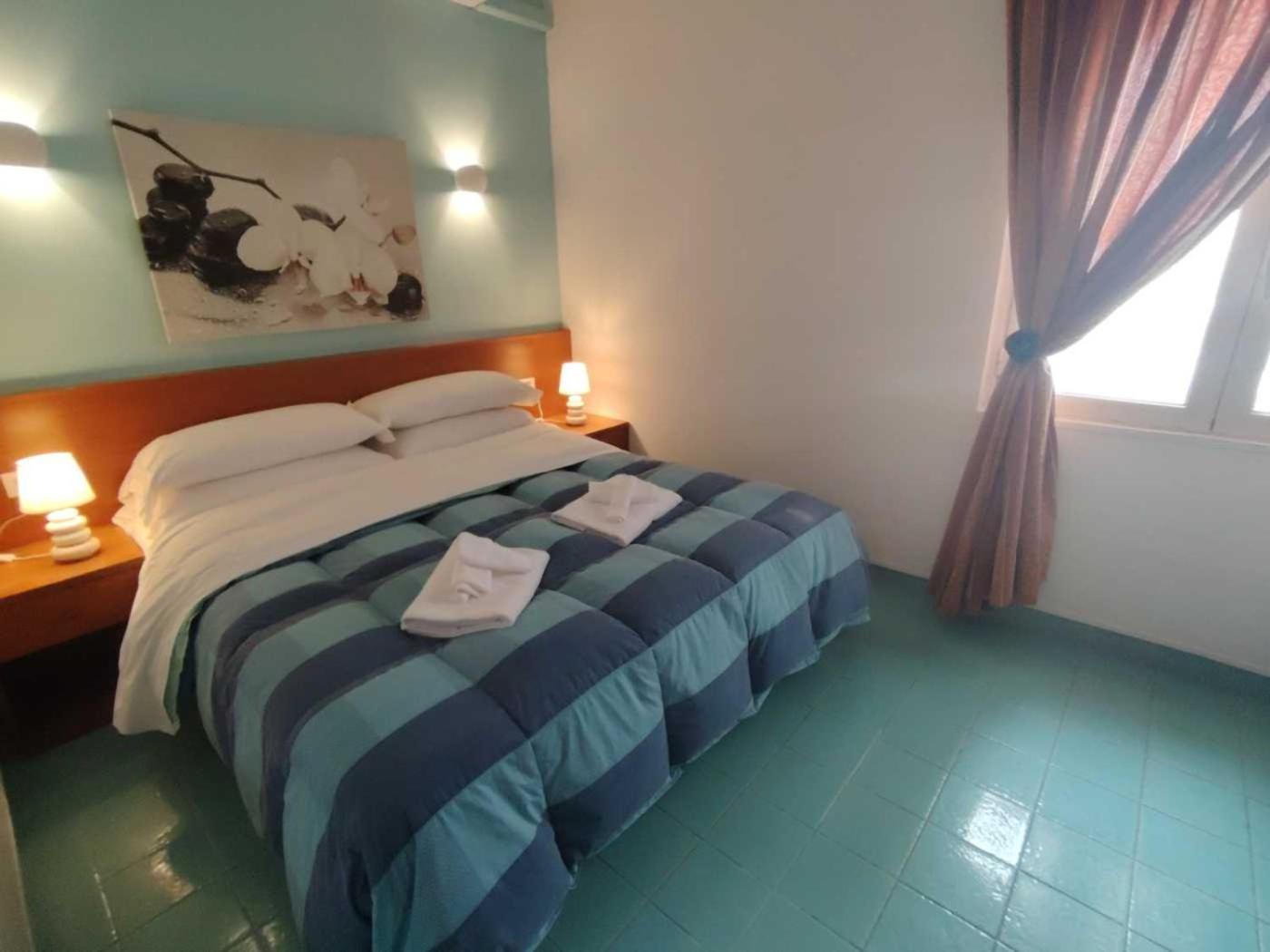 Casa Vacanze Elianto Anzio Exterior photo